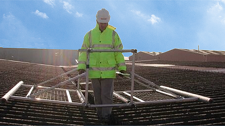 Easi-dec Mobile Work Access Platform 1